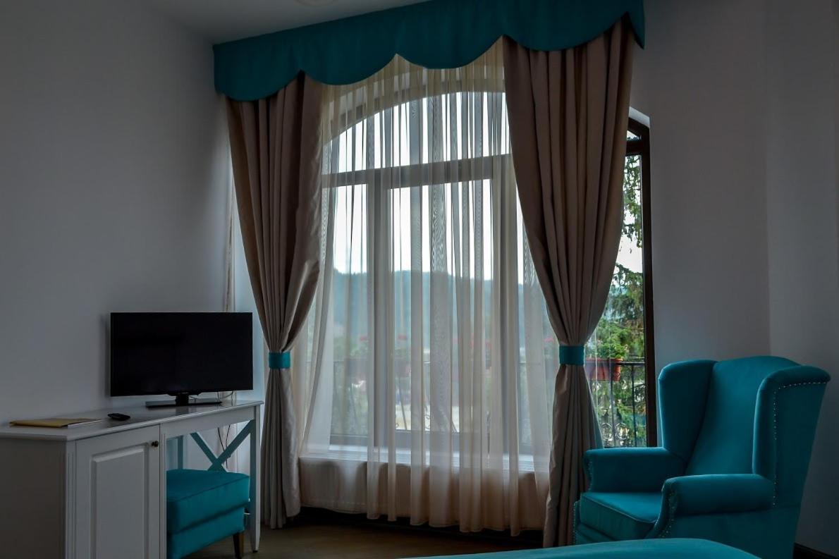 Măneciu Hotel Coquette מראה חיצוני תמונה